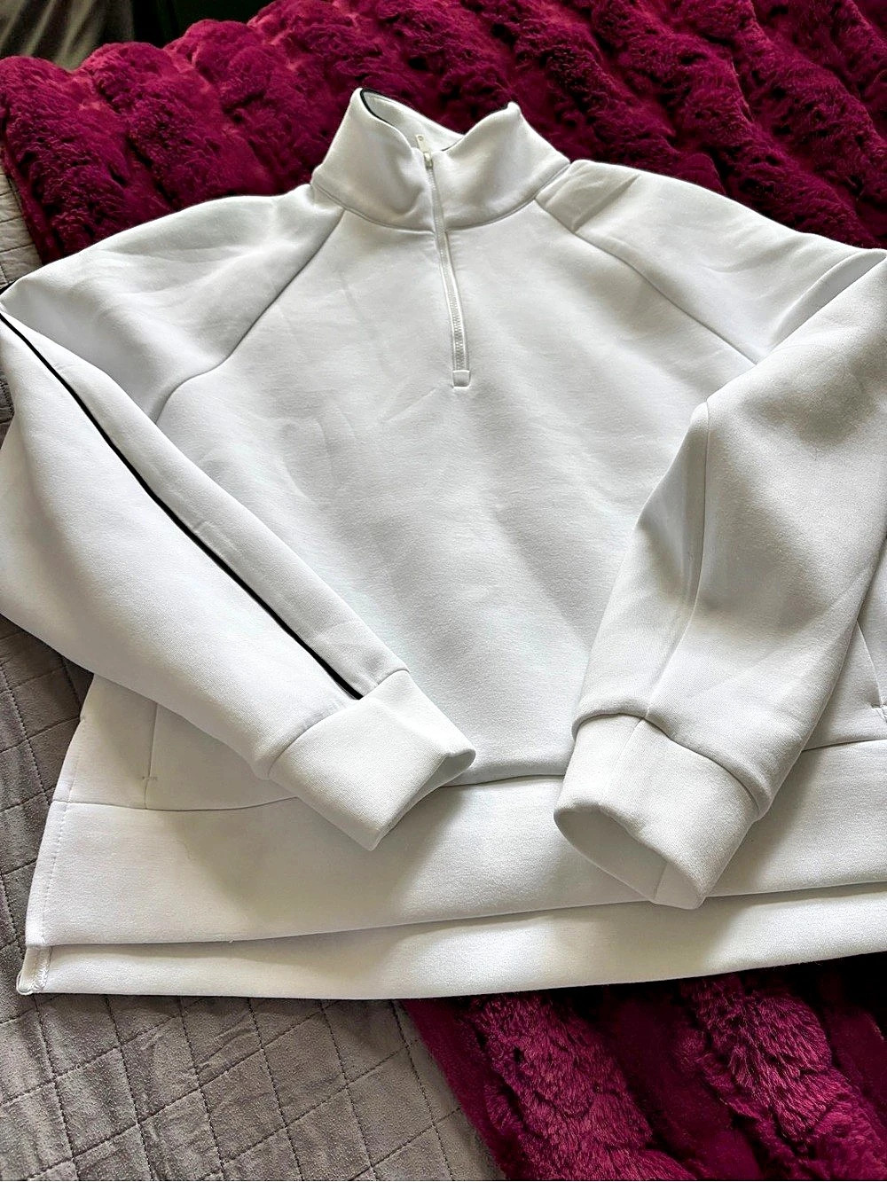 CALLA White Half-Zip Pullover Small Like New